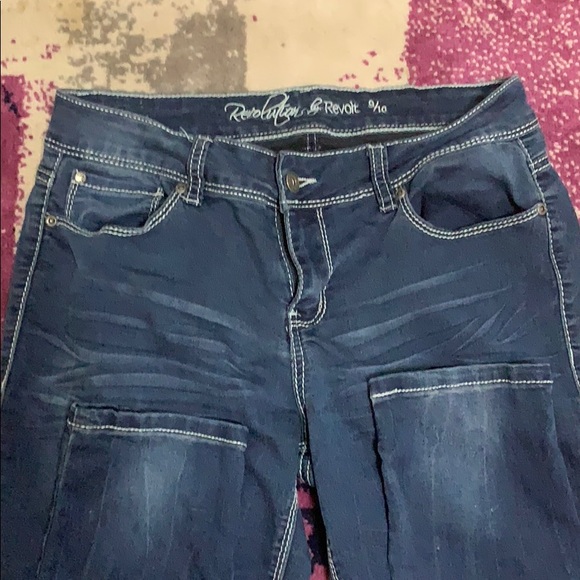 Ladies Jeans - Picture 2 of 4